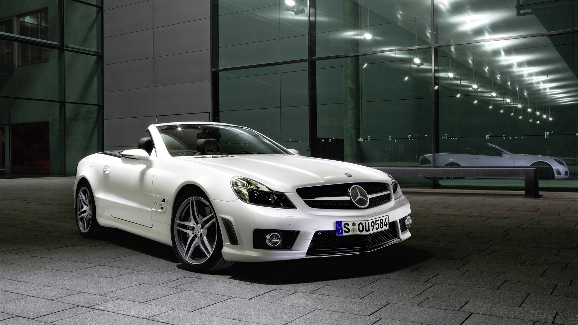 Mercedes Benz-1080p Wallpapers