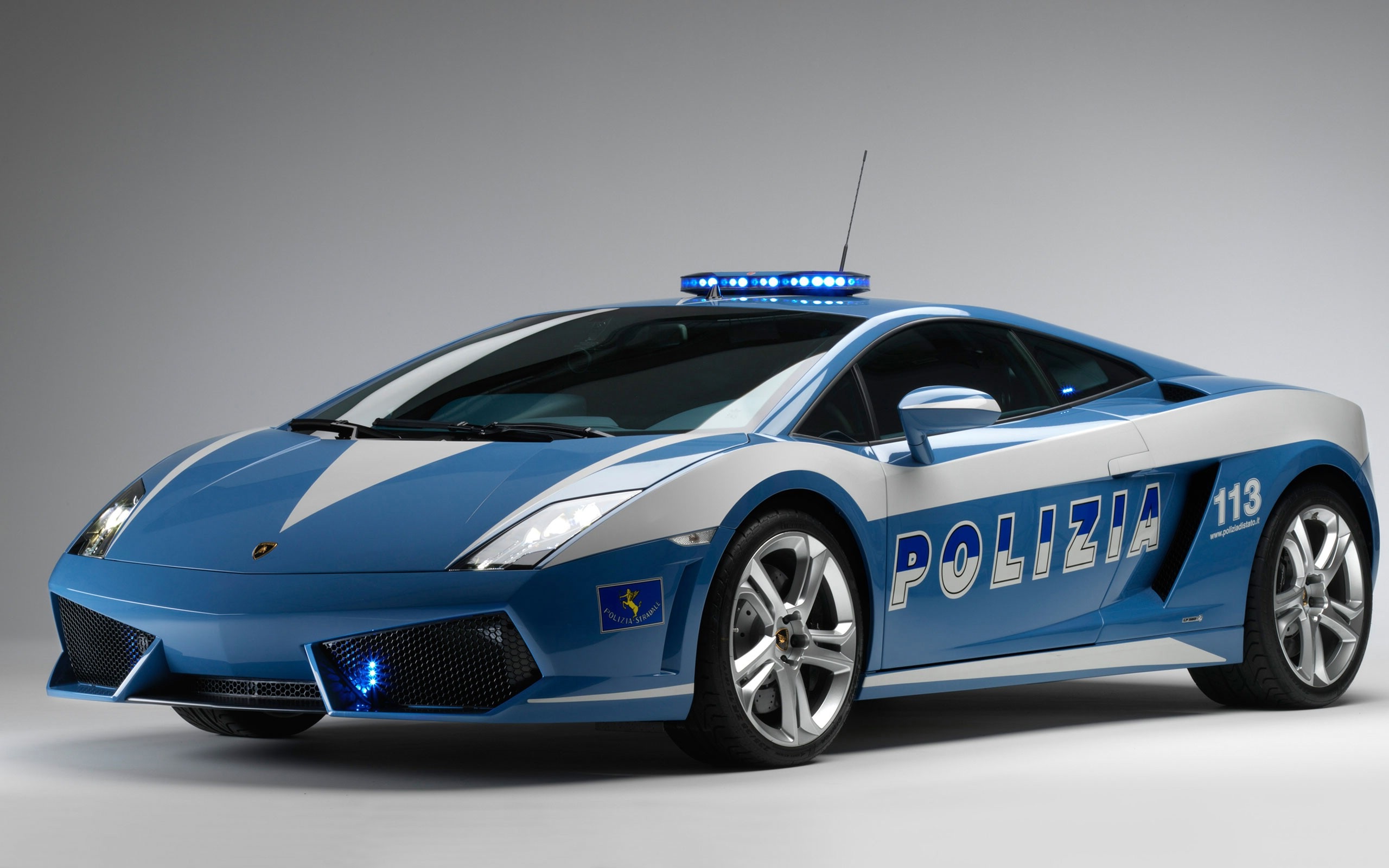 Blue Police Lamborghini Hd Wallpaper 9to5 Car Wallpapers
